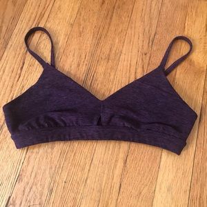 Alo Yoga- Lounge Bra